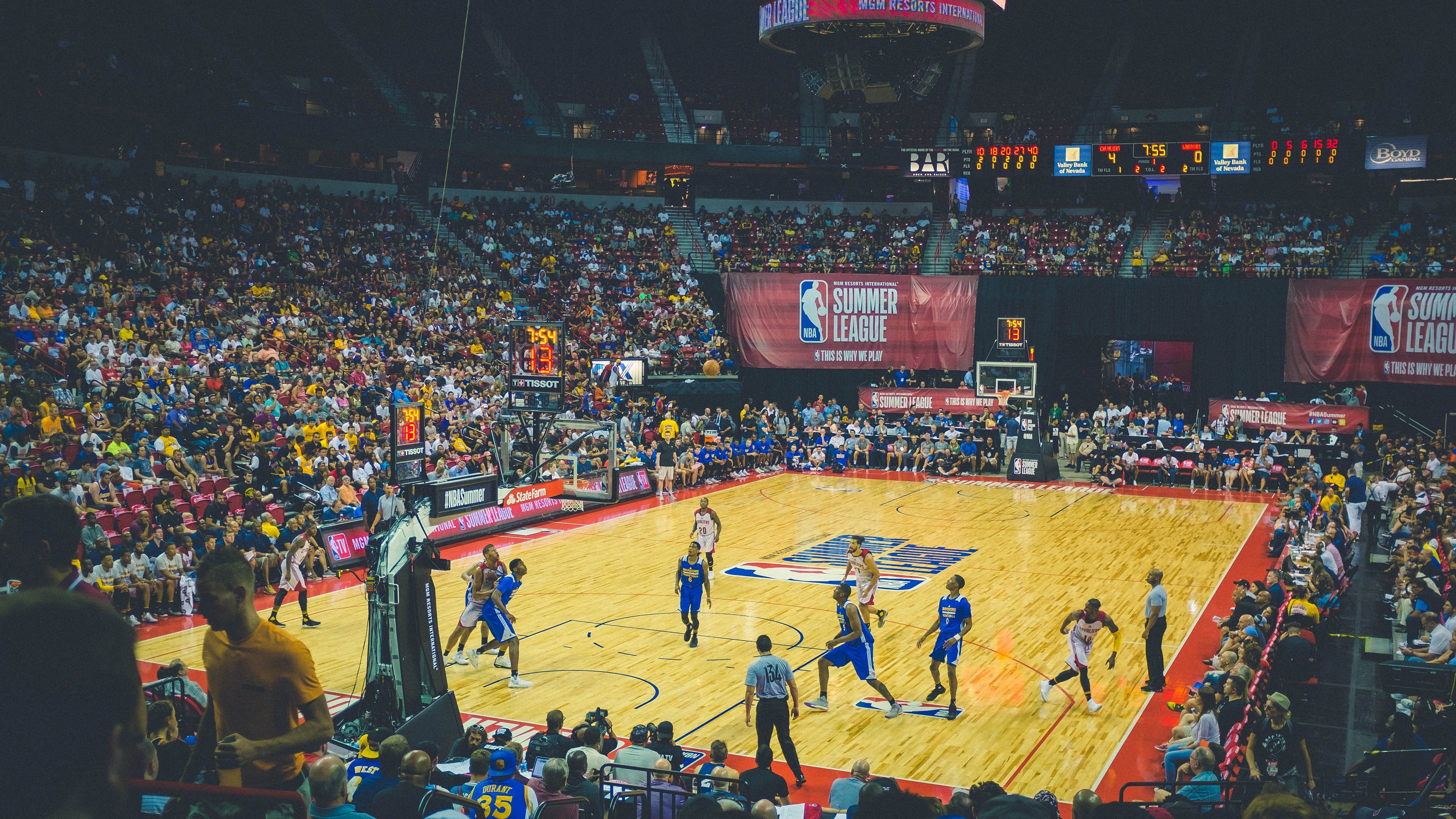 夏季联赛季后赛激情夜！斯瓦泰克里突外投，明尼苏达森林狼绝杀辽宁男篮