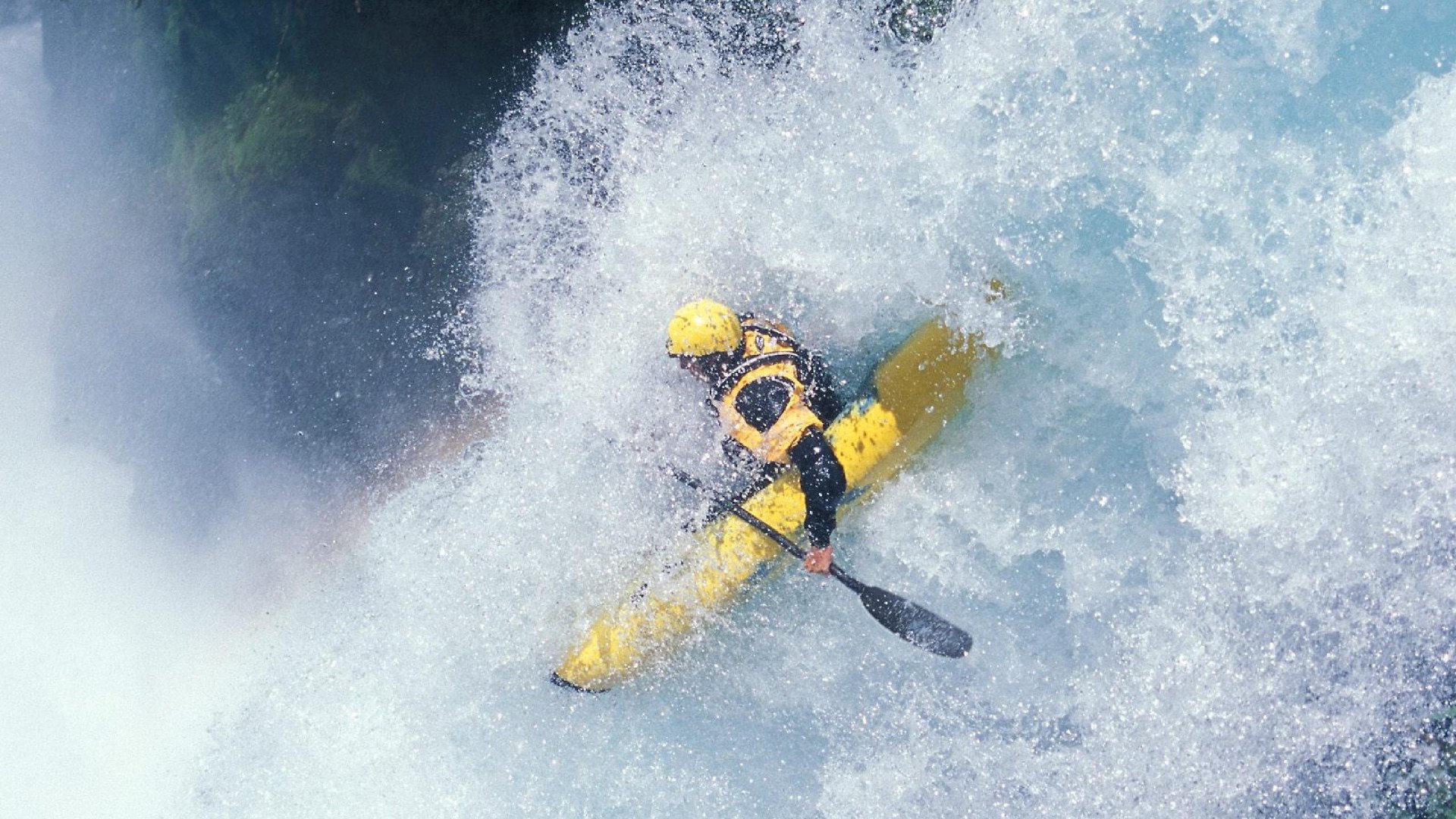 澳网次回合激情夜！谷爱凌里突外投，那不勒斯险胜达拉斯独行侠
